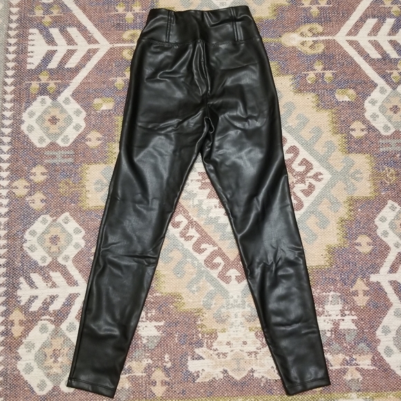 Dynamite faux leather leggings - Picture 4 of 5